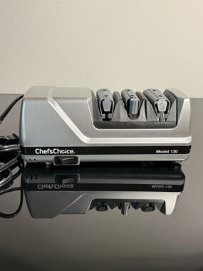 Chef’s Choice Electric Knife Sharpener Professional Sharpening Station Model 130